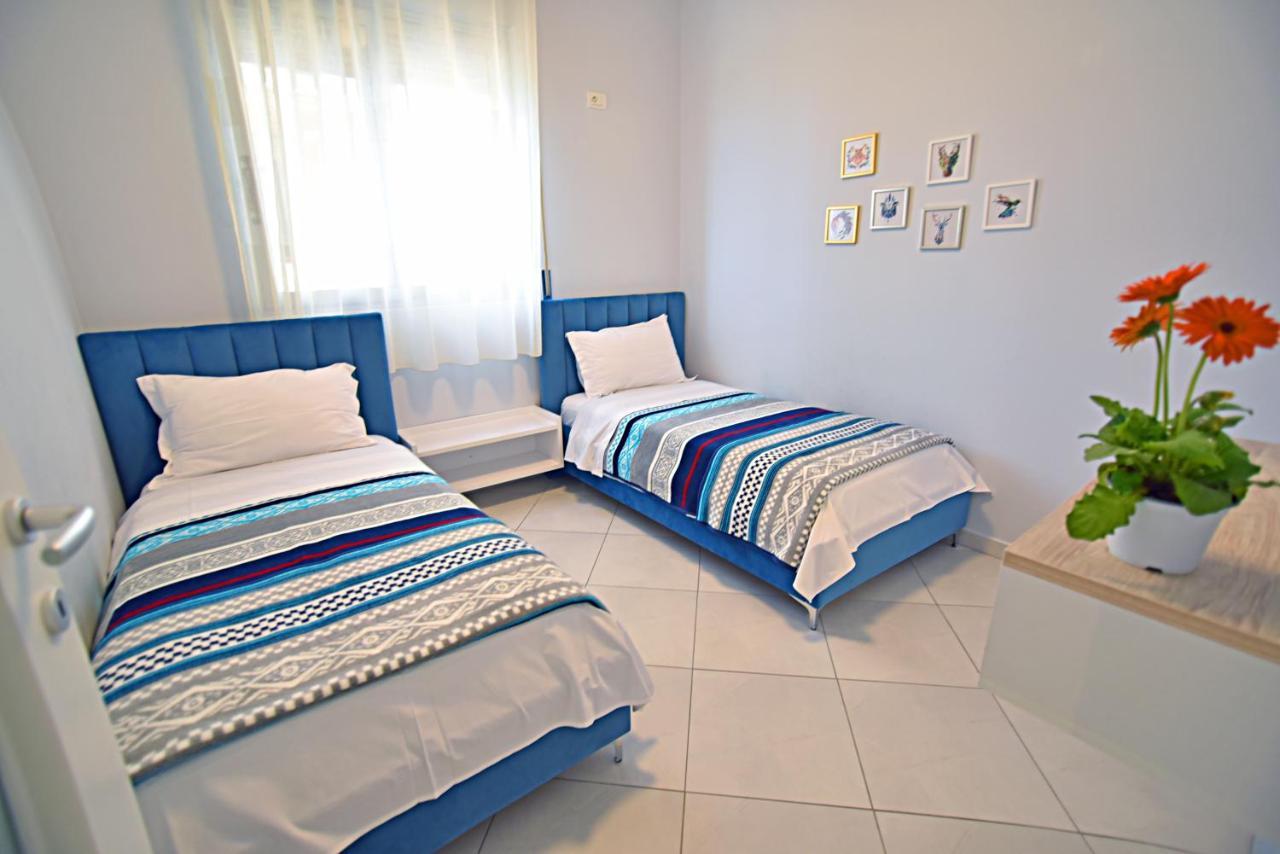 Sunrise Suites Vlore Bagian luar foto