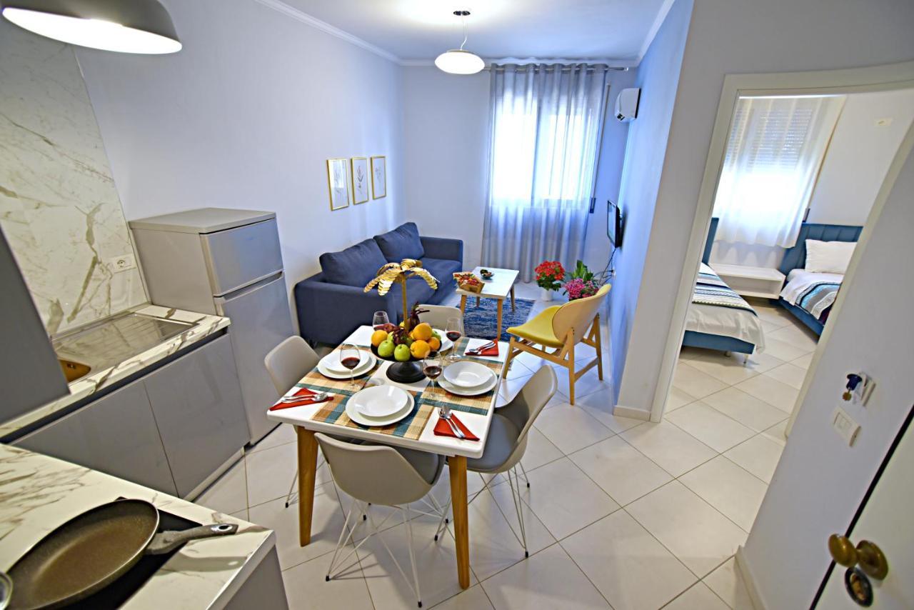 Sunrise Suites Vlore Bagian luar foto