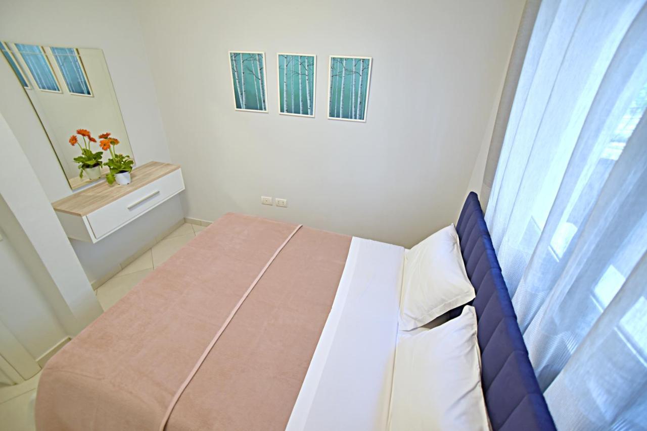 Sunrise Suites Vlore Bagian luar foto