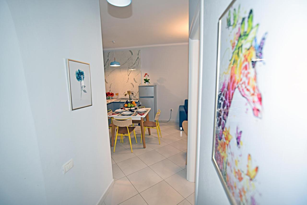 Sunrise Suites Vlore Bagian luar foto