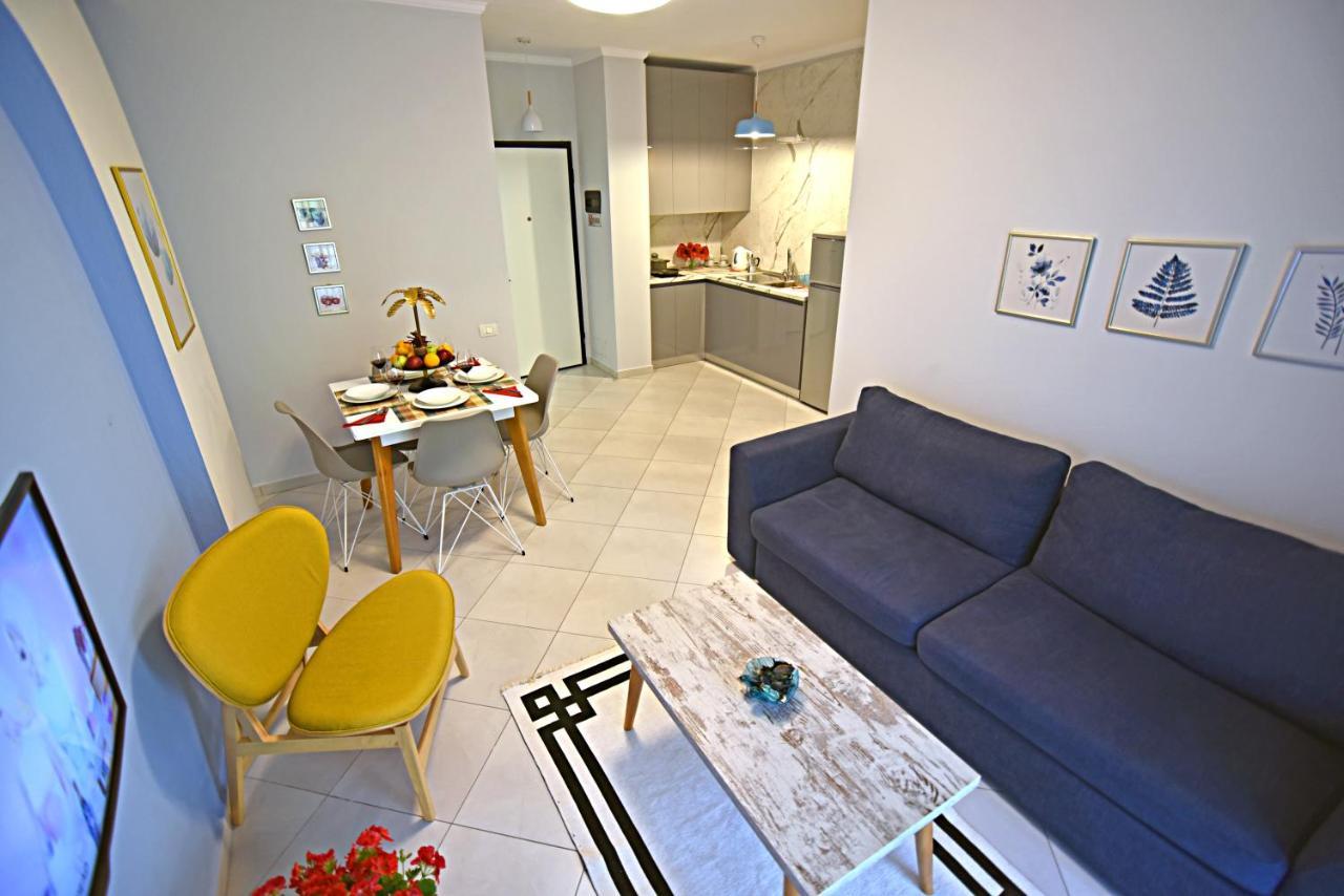 Sunrise Suites Vlore Bagian luar foto