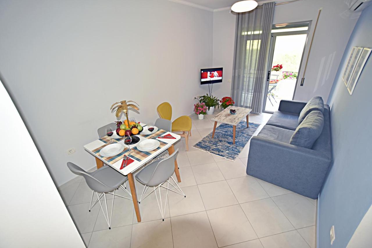 Sunrise Suites Vlore Bagian luar foto