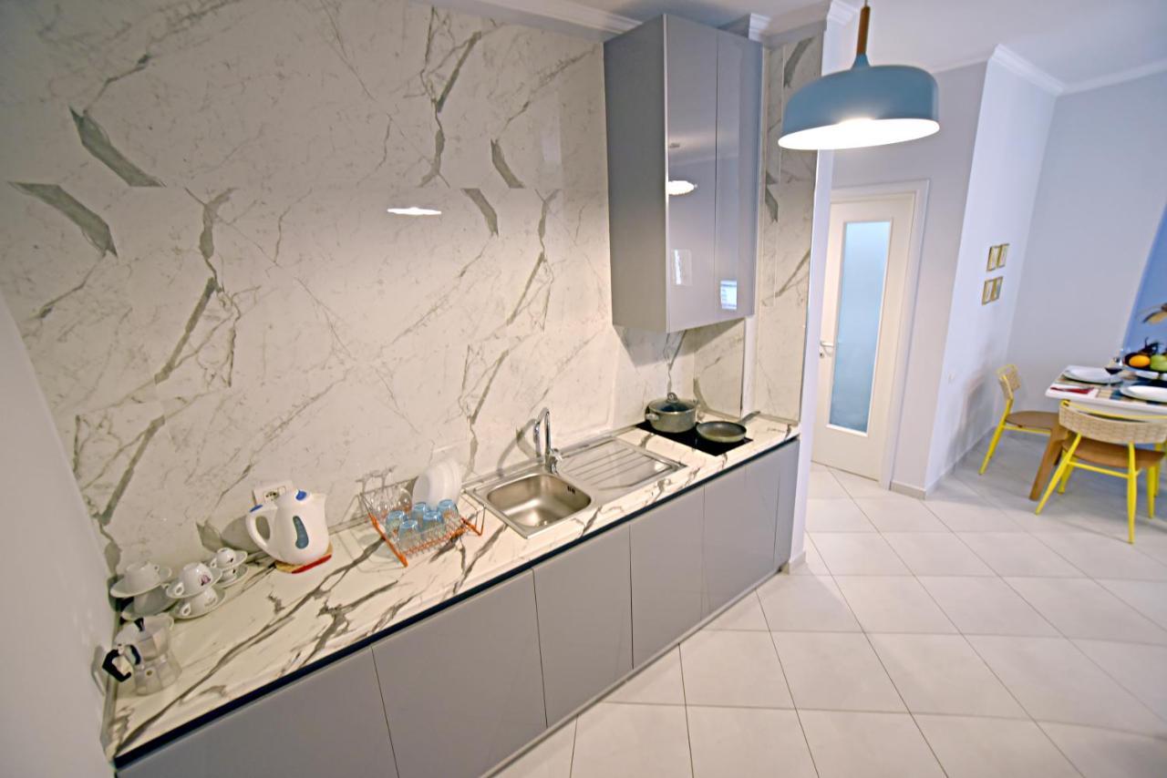 Sunrise Suites Vlore Bagian luar foto